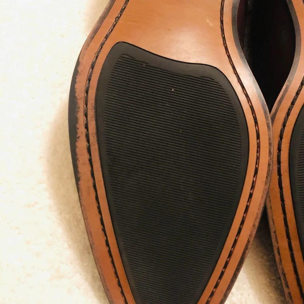 Florsheim Brown Oxford Dress Shoes Sleek Leather Design